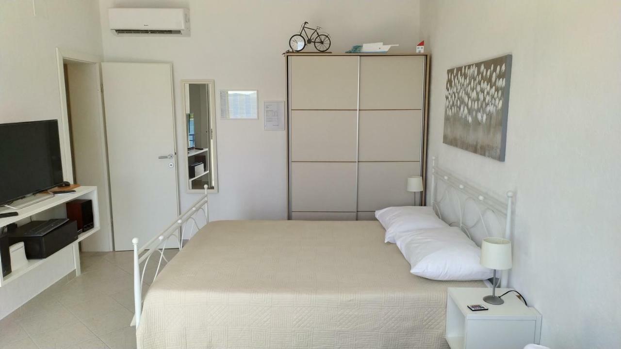 Studio Apartment Luce Marina Eksteriør bilde